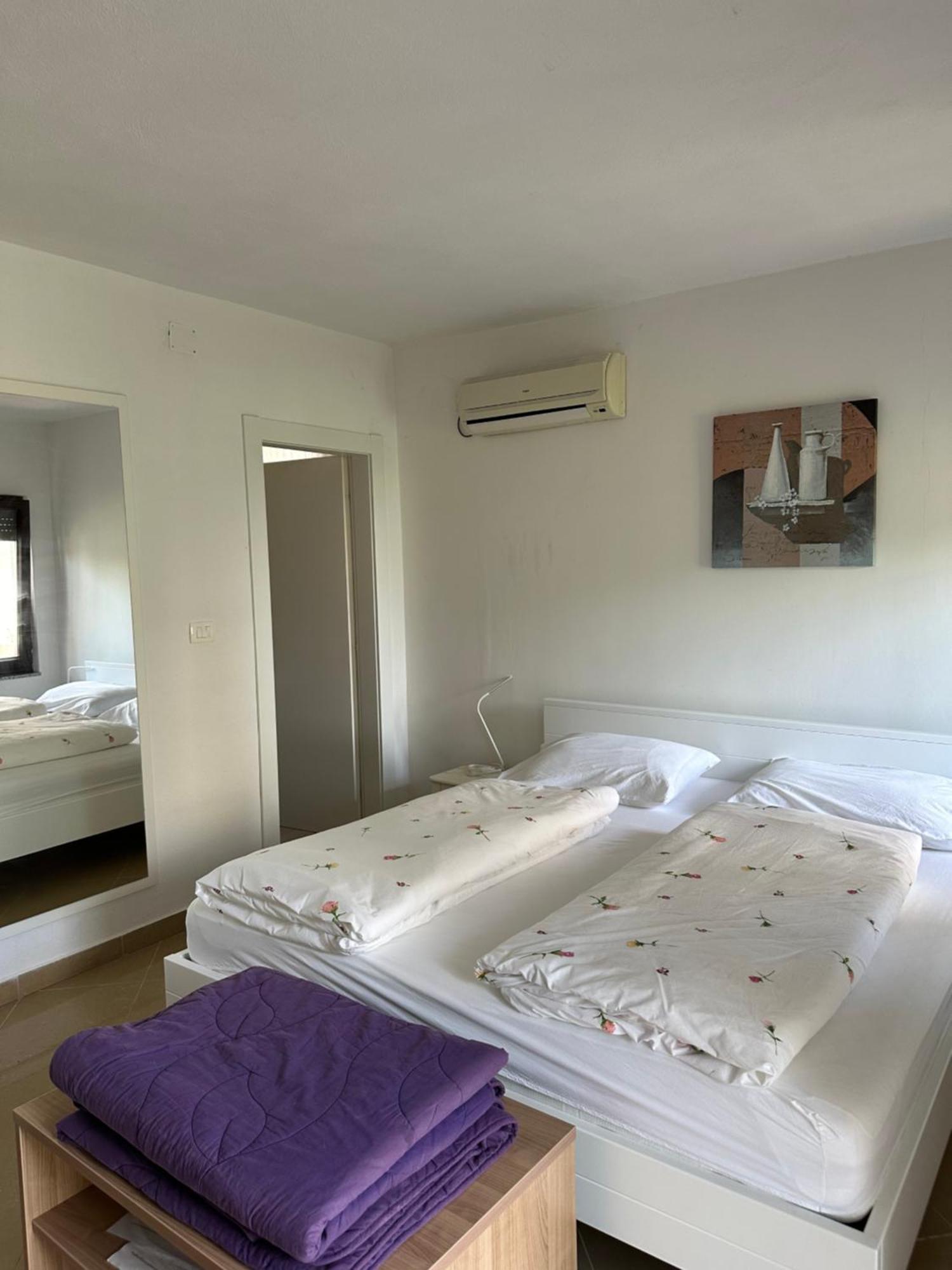 Villa Beba - Apartments Senj  Buitenkant foto